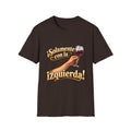 T-Shirt — "¡Solamente con la izquierda!" Wine Glass Spanish Graphic Tee