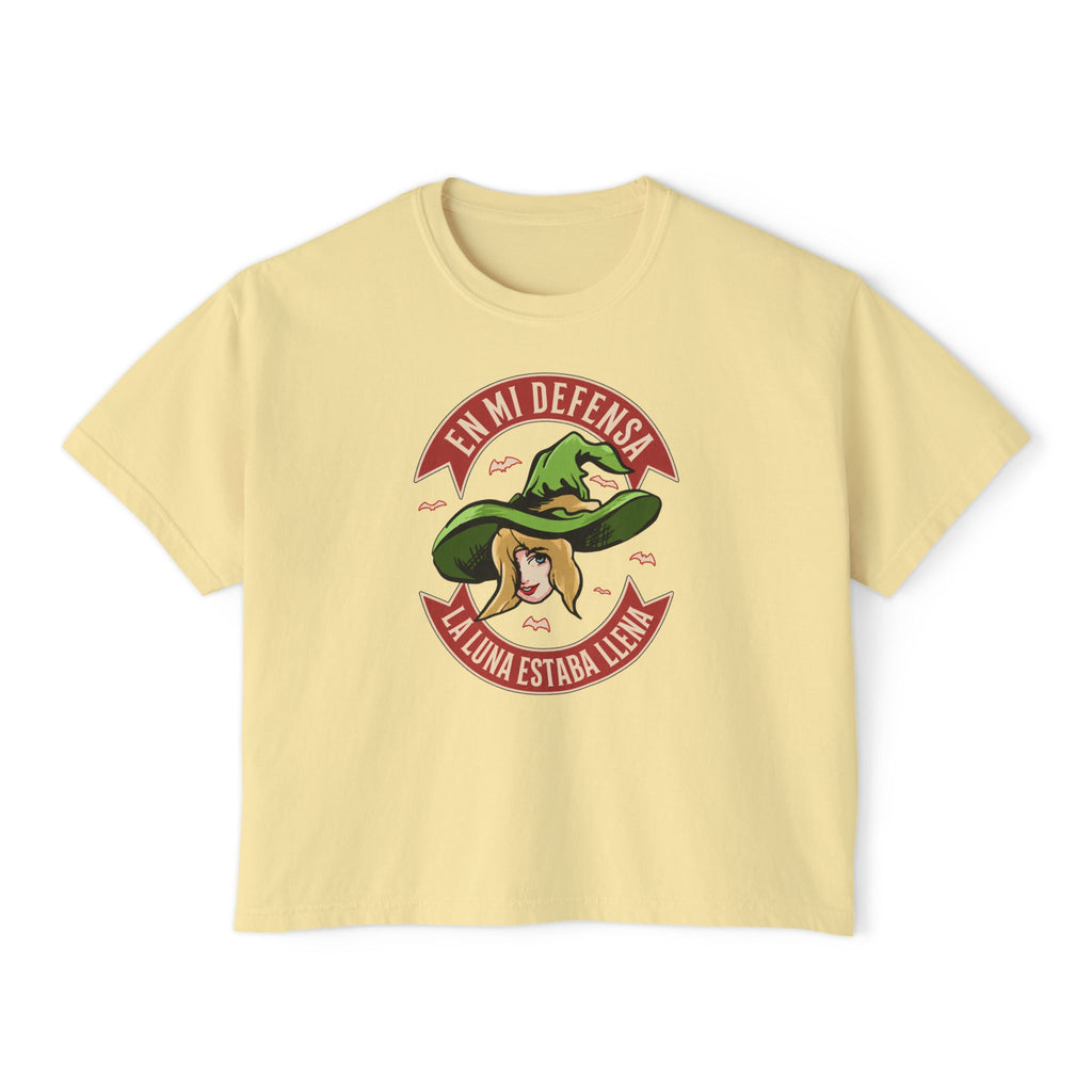 Women's Boxy Tee — "En Mi Defensa La Luna Estaba Lejana" Retro Cowgirl Graphic